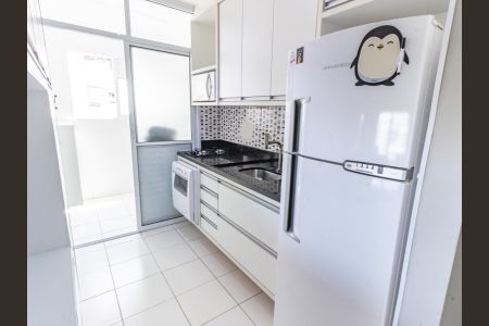 Apartamento para alugar com 58m², 2 quartos e 2 vagasCozinha