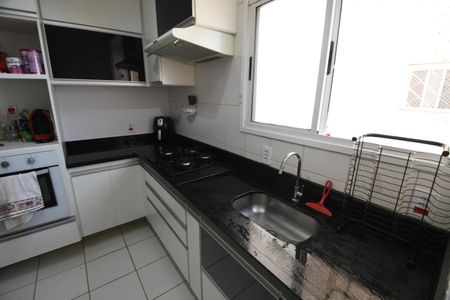 Apartamento para alugar com 76m², 3 quartos e 2 vagasCozinha