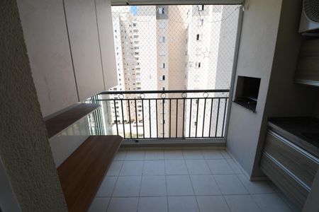 Apartamento para alugar com 76m², 3 quartos e 2 vagasSala - Sacada