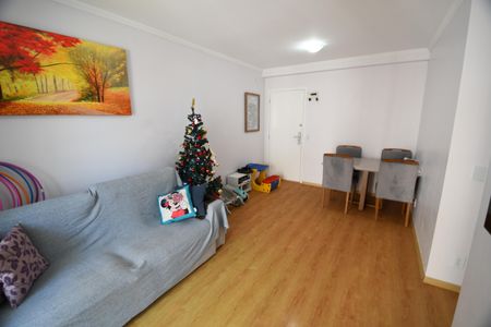 Apartamento para alugar com 76m², 3 quartos e 2 vagasSala