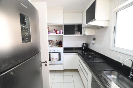 Apartamento para alugar com 76m², 3 quartos e 2 vagasCozinha