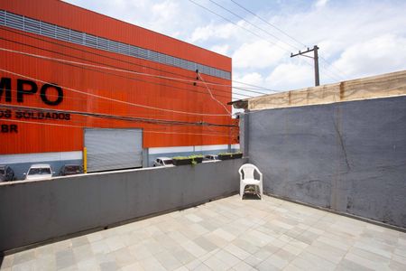 Casa para alugar com 80m², 1 quarto e 2 vagasVaranda