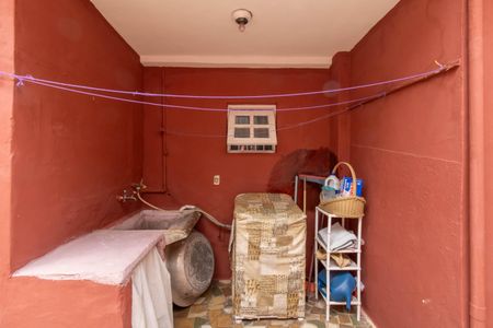 Casa à venda com 117m², 2 quartos e sem vaga Casa à venda com 117m², 2 quartos e sem vagaArea de Serviço