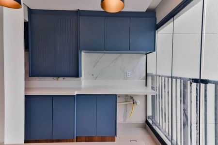 Apartamento à venda com 58m², 2 quartos e 1 vagaCozinha e Área de Serviço