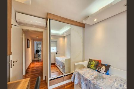 Apartamento à venda com 130m², 4 quartos e 2 vagas