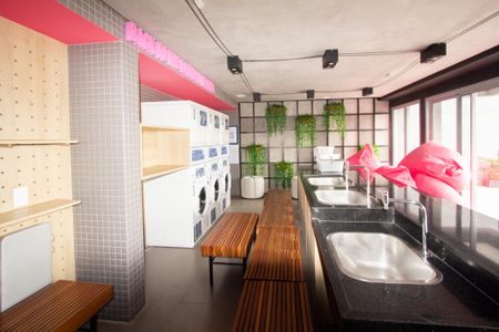 Studio para alugar com 25m², 1 quarto e sem vaga Studio para alugar com 25m², 1 quarto e sem vagaLavanderia