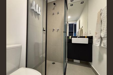 Studio para alugar com 25m², 1 quarto e sem vaga Studio para alugar com 25m², 1 quarto e sem vagaBanheiro