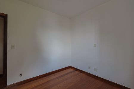 Apartamento para alugar com 90m², 3 quartos e 1 vagaQuarto 2