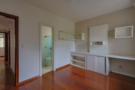 Apartamento para alugar com 90m², 3 quartos e 1 vagaSuíte