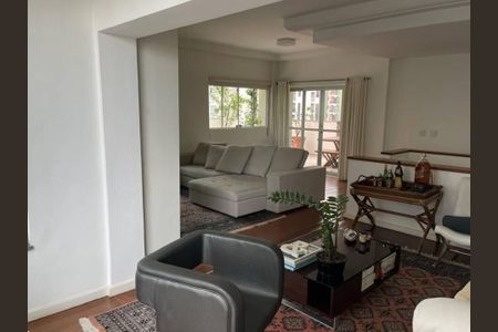 Apartamento à venda com 3 quartos, 242m² em Vila Suzana, São Paulo