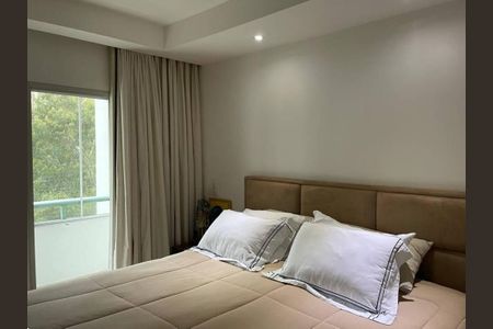 Apartamento à venda com 3 quartos, 242m² em Vila Suzana, São Paulo