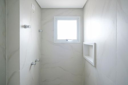 Apartamento à venda com 120m², 3 quartos e 4 vagasBanheiro da suíte 2