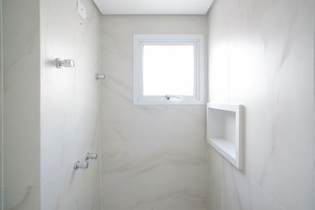 Apartamento à venda com 120m², 3 quartos e 4 vagasBanheiro da suíte 3