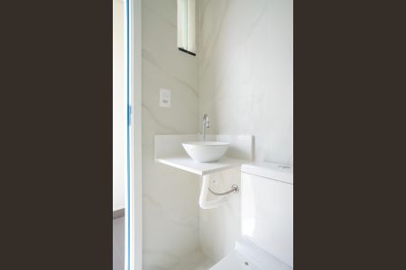 Apartamento à venda com 120m², 3 quartos e 4 vagasBanheiro da varanda