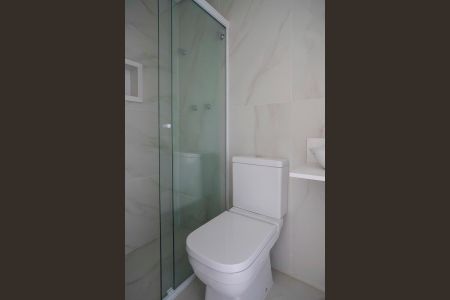 Apartamento à venda com 120m², 3 quartos e 4 vagasBanheiro da varanda