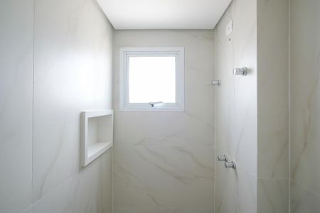 Apartamento à venda com 120m², 3 quartos e 4 vagasBanheiro da suíte 2