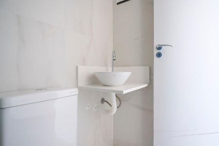 Apartamento à venda com 120m², 3 quartos e 4 vagasBanheiro da varanda