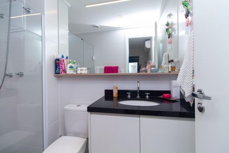 Apartamento à venda com 105m², 3 quartos e 2 vagasBanheiro da Suíte