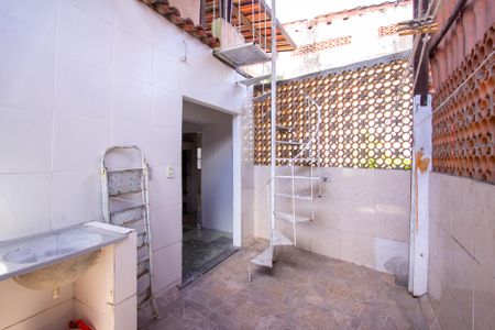 Casa para alugar com 90m², 3 quartos e sem vagaÁrea de Serviço