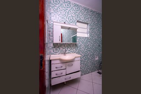 Casa para alugar com 90m², 3 quartos e sem vagaBanheiro