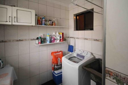 Apartamento à venda com 70m², 2 quartos e 1 vaga Apartamento à venda com 70m², 2 quartos e 1 vagaÁrea de Serviço