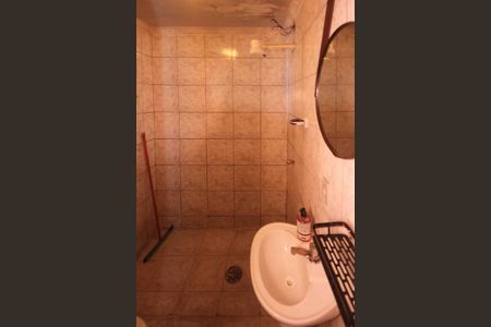 Apartamento à venda com 70m², 2 quartos e 1 vaga Apartamento à venda com 70m², 2 quartos e 1 vagaBanheiro