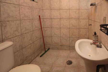 Apartamento à venda com 70m², 2 quartos e 1 vaga Apartamento à venda com 70m², 2 quartos e 1 vagaBanheiro