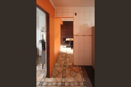 Apartamento à venda com 70m², 2 quartos e 1 vaga Apartamento à venda com 70m², 2 quartos e 1 vagaCorredor