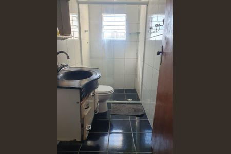 Banheiro de casa à venda com 3 quartos, 126m² em Vila Caju, São Paulo