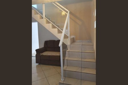 Sala de casa à venda com 3 quartos, 126m² em Vila Caju, São Paulo