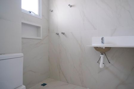 Apartamento à venda com 121m², 3 quartos e 3 vagasBanheiro da suíte 1