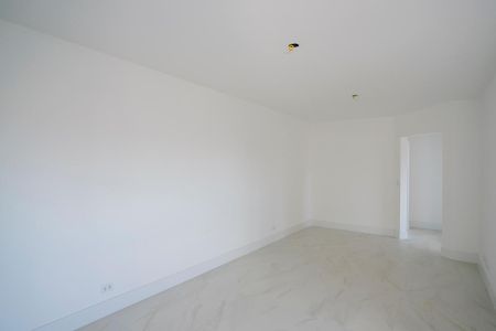 Apartamento à venda com 121m², 3 quartos e 3 vagasSala