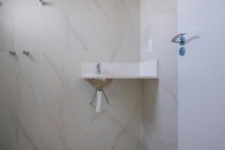 Apartamento à venda com 121m², 3 quartos e 3 vagasBanheiro da suíte 1