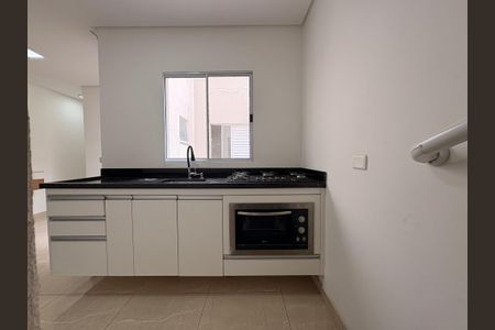Apartamento para alugar com 95m², 2 quartos e 2 vagas Apartamento para alugar com 95m², 2 quartos e 2 vagasCozinha