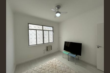 Casa para alugar com 250m², 3 quartos e 2 vagasQuarto