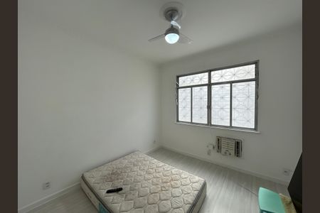 Casa para alugar com 250m², 3 quartos e 2 vagasQuarto