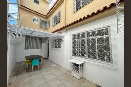 Casa para alugar com 250m², 3 quartos e 2 vagasÁrea comum