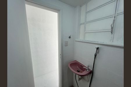 Casa para alugar com 250m², 3 quartos e 2 vagasBanheiro de serviço