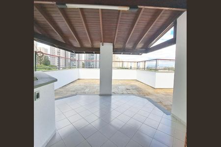 Apartamento para alugar com 144m², 3 quartos e 3 vagasQuintal