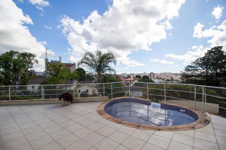Casa de condomínio para alugar com 120m², 3 quartos e 2 vagas Casa de condomínio para alugar com 120m², 3 quartos e 2 vagasÁrea comum - Piscina