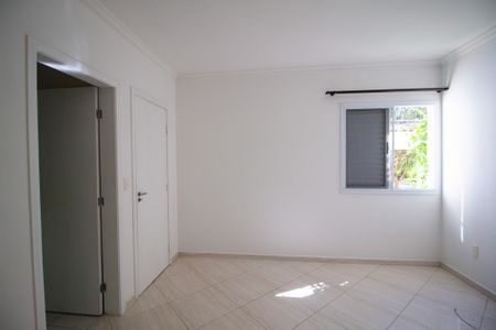 Casa de condomínio para alugar com 120m², 3 quartos e 2 vagas Casa de condomínio para alugar com 120m², 3 quartos e 2 vagasSuite