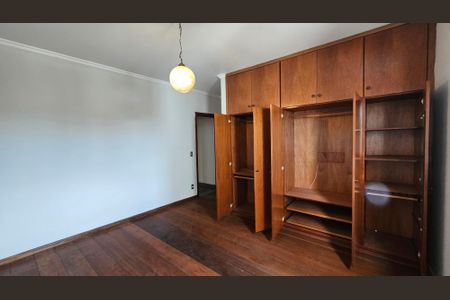Apartamento para alugar com 1667m², 3 quartos e 2 vagas