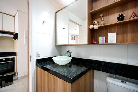 Banheiro de apartamento à venda com 1 quarto, 33m² em Penha de França, São Paulo