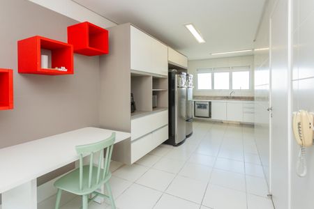 Apartamento para alugar com 223m², 4 quartos e 4 vagasCozinha