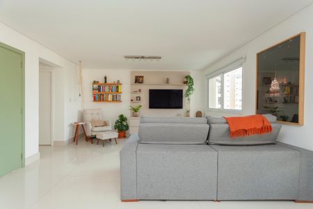 Apartamento para alugar com 223m², 4 quartos e 4 vagasSala