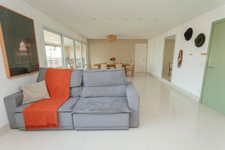 Apartamento para alugar com 223m², 4 quartos e 4 vagasSala