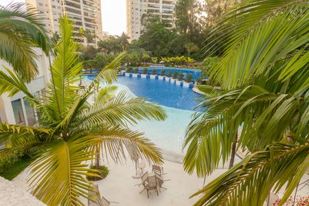 Apartamento para alugar com 223m², 4 quartos e 4 vagasÁrea comum - Piscina