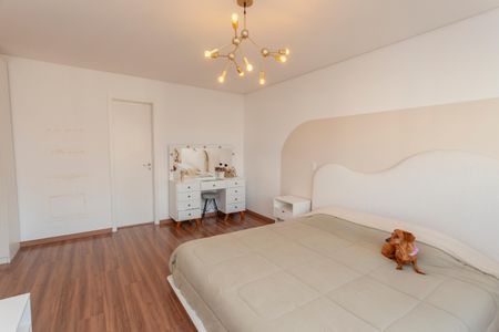 Apartamento para alugar com 223m², 4 quartos e 4 vagasQuarto Suíte 1