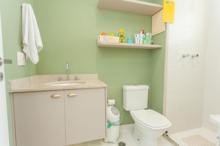 Apartamento para alugar com 223m², 4 quartos e 4 vagasBanheiro da Suíte 2