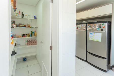 Apartamento para alugar com 223m², 4 quartos e 4 vagasDespensa